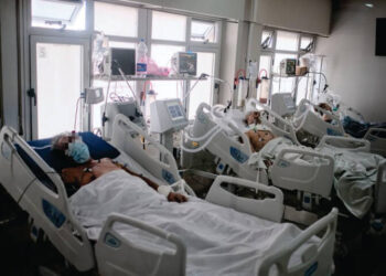 Argentina superó la barrera de los 70 mil fallecidos desde el inicio de la pandemia