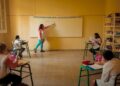 Autoridades educativas de la provincia ratificaron la continuidad de la actividad educativa de forma presencial