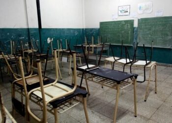 Docentes Técnicos mantendrán el paro presencial hasta el miércoles