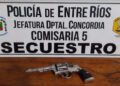 Aprehendido y secuestro de un arma de fuego