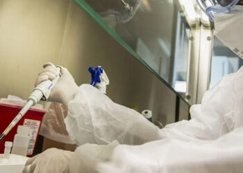 Covid: un estudio reveló a quiénes afecta más la variante Delta