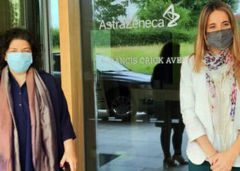 El Gobierno se reunirá con científicos de AstraZeneca para analizar los ensayos clínicos en menores de entre 6 y 17 años