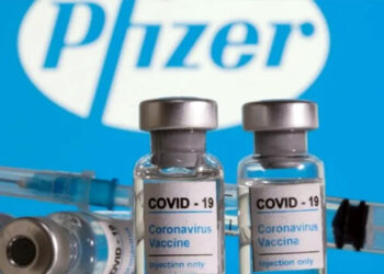 El Gobierno ultima detalles de un decreto que le permitirá a la Argentina comprar vacunas de Pfizer, Moderna y Janssen
