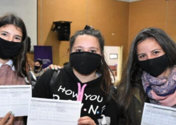 Covid: vacunación para mayores de 25 sin turno