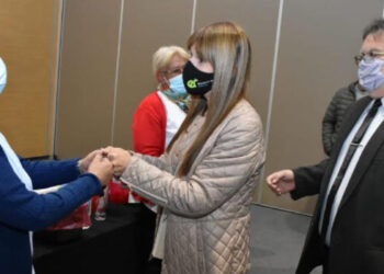 Ministra Velázquez: «siento orgullo de cómo se está llevando adelante el plan de vacunación en concordia»