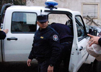 Vendían armas a través de facebook y terminaron detenidos