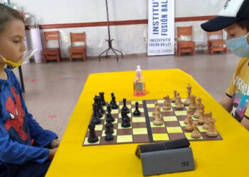 Dos jugadores del Club Salto Grande se destacaron en el Abierto Infantil de Ajedrez