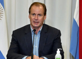 Entre Ríos amplía horarios y aforos para la gastronomía y permite reuniones sociales en los domicilios