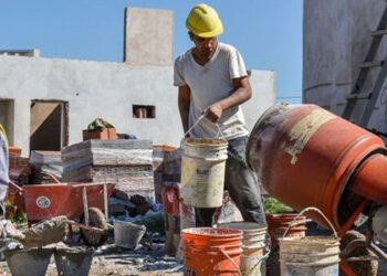 Mi Pieza: cómo acceder al crédito de hasta $240.000 para la refacción de viviendas populares