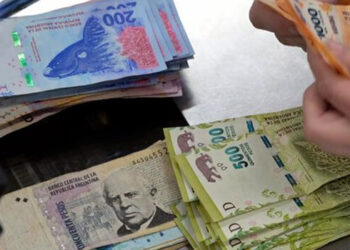 El salario mínimo subirá un 13% y llegará a $32.000 en octubre