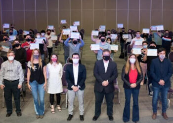 Jóvenes del Concordia Programa recibieron un aporte de más de 6 millones de pesos