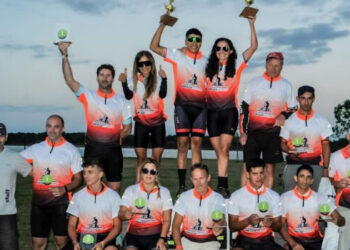 Cabrera y Valdés sobresalieron en Puerto Yeruá y festejaron bien arriba