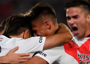 River bailó a Racing, lo goleó 4-0 y se consagró campeón