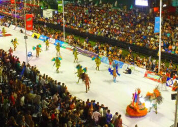 Carnaval 2022: samba, pasión y alegría en toda la ciudad