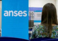 ANSES: quiénes cobran AUH, AUE y jubilaciones este martes 29 de marzo