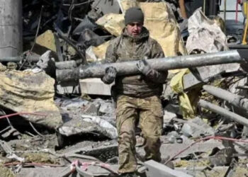 Guerra Rusia-Ucrania: a un mes de la invasión, ¿hasta cuándo puede durar el conflicto?