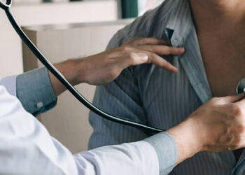 Coronavirus: cuál es el rol de las vacunas para evitar que la enfermedad afecte al corazón