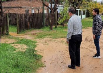 Francolini recorrió los barrios relevando y supervisando el operativo tras la tormenta
