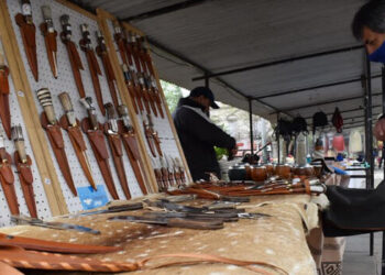 Feria Municipal de la Economía Social en la Costanera de Concordia