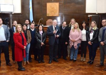 LA ROTONDA DE CALLE LAS HERAS Y HUMBERTO PRIMO LLEVARÁ EL NOMBRE DE “HEROICOS GRANADEROS”