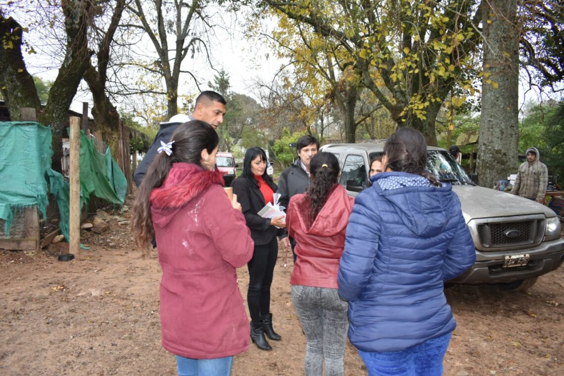 EL MUNICIPIO ASISTIÓ A LAS FAMILIAS DE BENITO LEGEREN  AFECTADAS POR EL INCENDIO