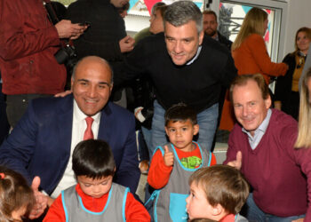 Bordet aseguró que importan los hechos más que las palabras