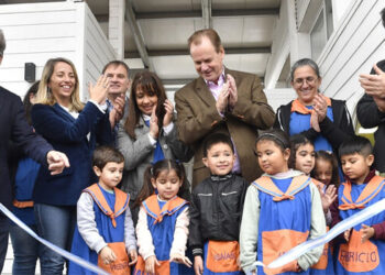 Bordet ratificó la convocatoria a los docentes por salarios