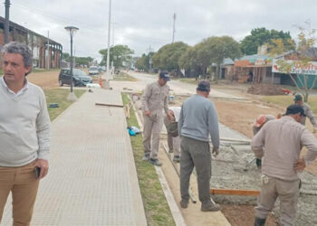El Intendente Bravo recorrió la obra de Av. Eva Perón
