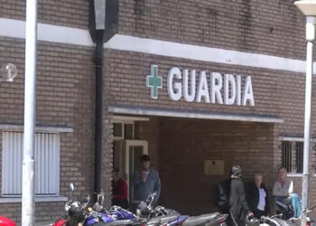 Apuñaló a su hermano y le perforó el pulmón