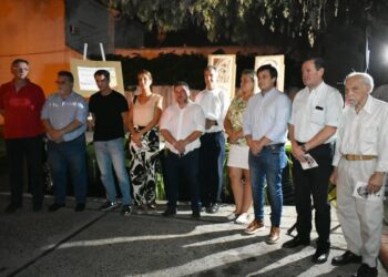 EMOTIVO HOMENAJE AL PADRE ISMAEL DRI EN LA SECRETARÍA MUNICIPAL DE DESARROLLO SOCIAL