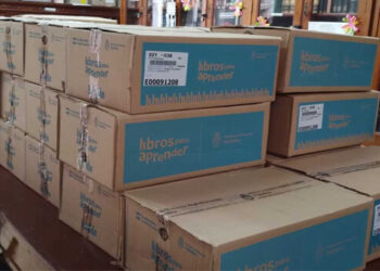 Comenzó la distribución de Libros para Aprender en Entre Ríos