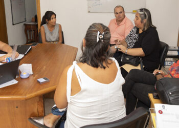 Salud y el Colegio de Podólogos trabajan en la regularización de los profesionales matriculados