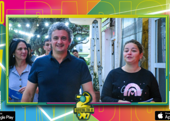 El Intendente Bravo con su compañera de fórmula Silvana Monzón e integrantes de su lista recorrieron la ciudad