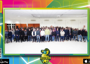 Gay destacó la experiencia e innovación de los equipos técnicos del peronismo