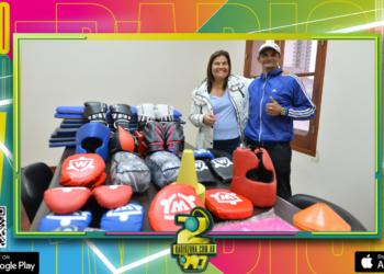 La provincia entregó elementos a escuela de Boxeo de Concordia