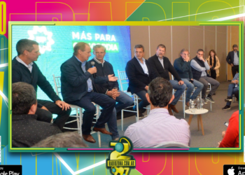 Massa, Bordet y Bahl acuerdan con el sector privado de Entre Ríos estrategias para el crecimiento productivo