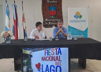 Presentación de la 40 “Fiesta Nacional del Lago” en Federación