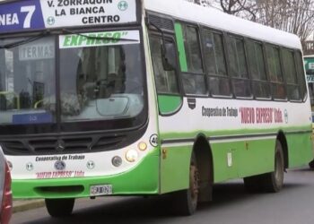 Paro total de colectivos desde las 00 hs de éste miércoles 20/12/23