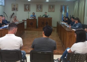 Concejales de Federación se reunieron con funcionarios del Ejecutivo por el Presupuesto y la Tributaria 2024