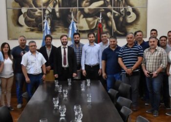 Aumento salarial para los empleados municipales