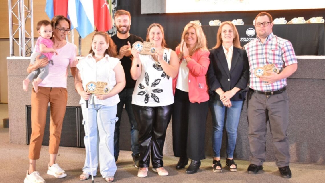 Azcué: “los deportistas promueven los valores que la sociedad necesita para salir adelante”