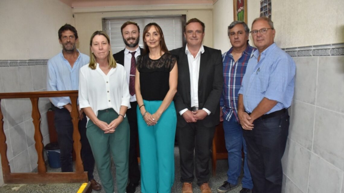 Azcué participó del acto de asunción de las nuevas autoridades de la zonal concordia de vialidad provincial