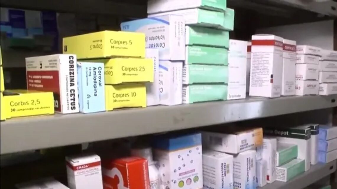 Cambia el DNU: médicos podrán recetar marcas de medicamentos