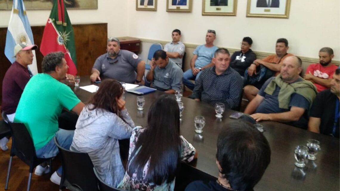 Importante reunión entre SUGARA y autoridades del municipio local