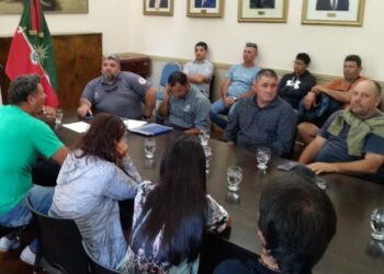 Importante reunión entre SUGARA y autoridades del municipio local