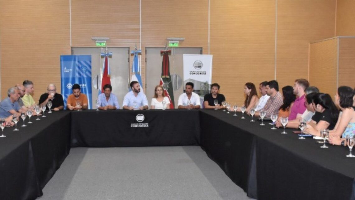 Azcué: “El carnaval nos pertenece a todos y así debemos sentirlo los concordienses”