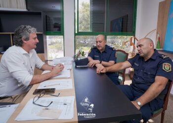 El Intendente Bravo recibió a los nuevos Jefes de la Policía