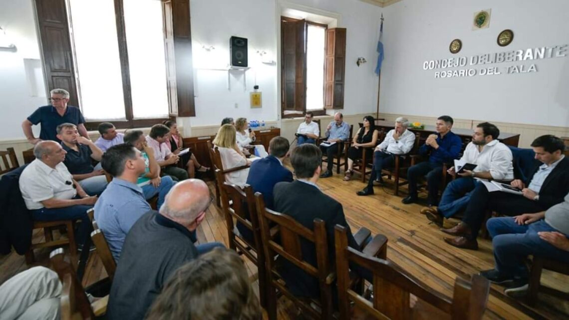 El Intendente Bravo mantuvo una importante reunión con el Gobernador Frigerio y otros intendentes de la Provincia en Rosario del Tala