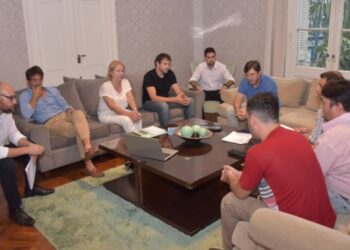 Intensificarán operativos de seguridad en espacios públicos, costanera y carnaval de concordia