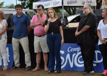 Desde la costanera se realizó el lanzamiento del programa “Conectá Verano 2024”